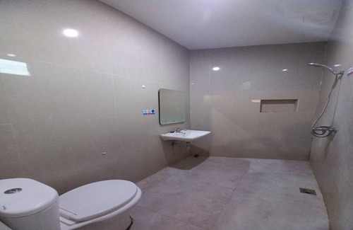 Karawang Hotel | OYO 94103 Sands Residence Ii