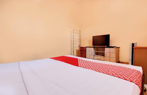 Ngemplak Hotel | OYO 94183 Griya Mustika Syariah