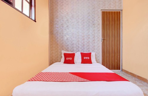 Ngemplak Hotel | OYO 94183 Griya Mustika Syariah