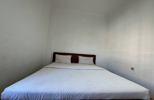 Tetebatu Hotel | OYO 94244 Ezhar Boka Homestay Near GOR Sulis Bulutangkis