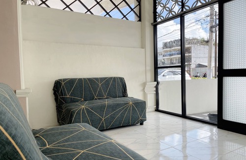 Bukittinggi Hotel | OYO 94343 Mantari Guesthouse