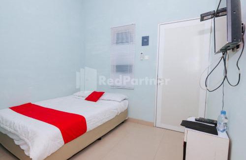Gambir Hotel | OYO 94494 Krekot Residence Pasar Baru COO Property
