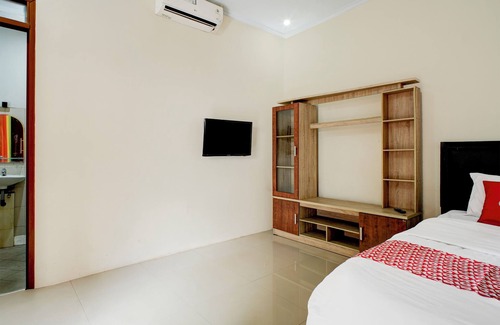 Bekasi Hotel | OYO 94632 Griya Cewang Syariah