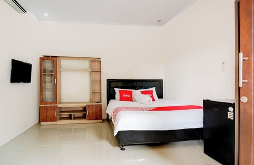 Bekasi Hotel | OYO 94632 Griya Cewang Syariah