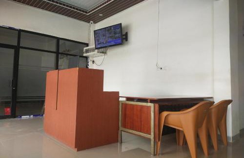 Temanggung Hotel | OYO 94674 Guesthouse Sabar Makmur Kledung