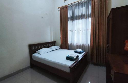 Banaran Hotel | OYO 94717 Homestay Ka Villa Syariah