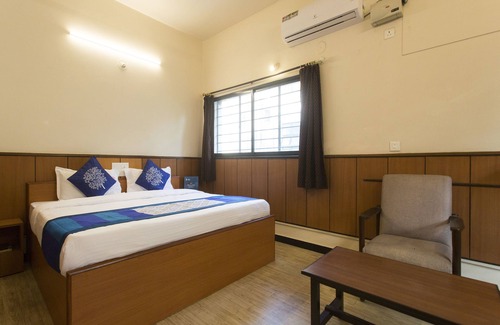 Shivajinagar Hotel | OYO 9831 Hotel Pathik