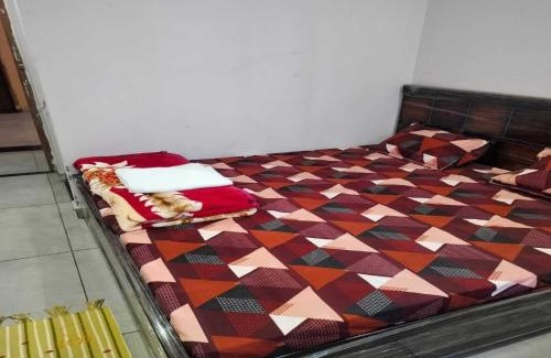 Jansath Hotel | OYO Bhai Ji Restaurant