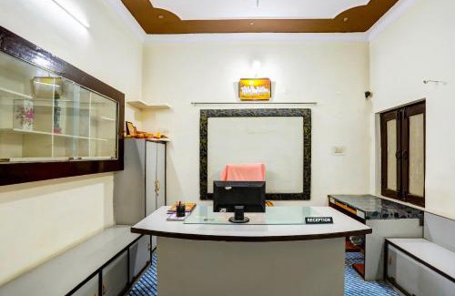 Gwalior Hotel | OYO Bluebird Inn Hotel And Guest House
