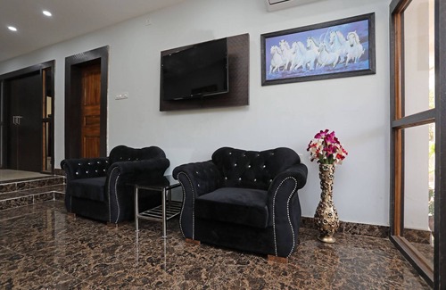 Bhubaneshwar Hotel | OYO Flagship 24789 Sidharth Residency