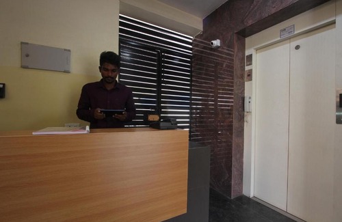 Coimbatore Hotel | OYO Flagship 31042 Sunil Residency