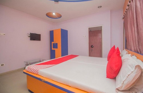 Raiganj Hotel | OYO Flagship 49144 Jain Lodge