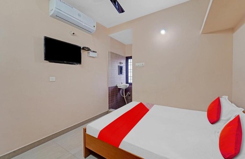 Chennai Hotel | OYO Flagship 80741B Porur Residency