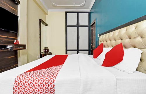 Kota Hotel | OYO Flagship 87146 Hotel City Centre