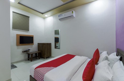 Sabarmati Hotel | OYO Flagship Hotel Sagar Palace