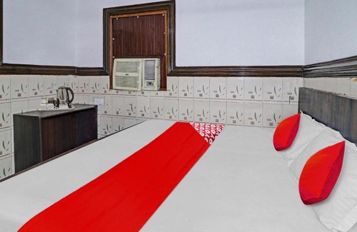 Raipur Hotel | OYO Flagship Hotel Shree Palace and Restaurant