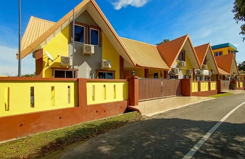 Miri House | OYO Home 90247 Homestay Canada Hill