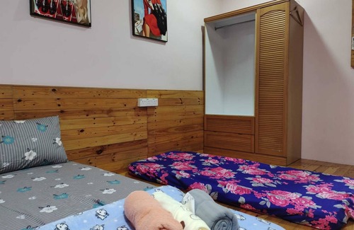 Kampung Jelatang Hotel | OYO HOME 90764 Coke Guest House