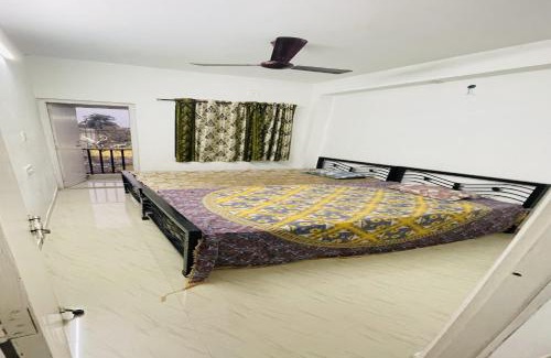 New Town Apartment | OYO Home Gitanjali Home