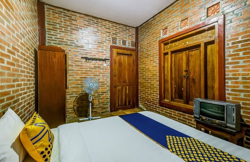 Ngaglik Hotel | OYO Homes 90996 Desa Wisata Pulesari Syariah