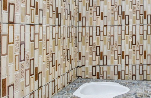 Java Hotel | OYO Homes 91153 Desa Wisata Kawasen
