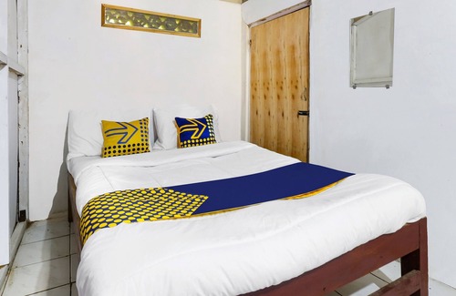 Wonogiri Hotel | OYO Homes 91154 Desa Wisata Wayang Manyaran Wonogiri