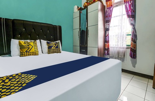 Rendeh Hotel | OYO Homes 91155 Desa Wisata Selamanik Ciamis