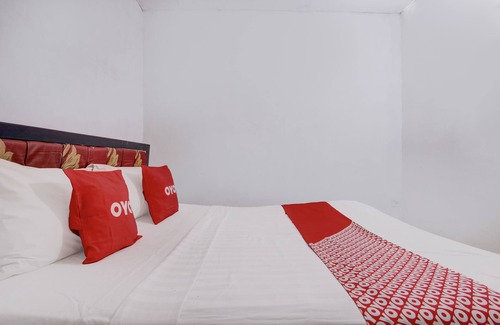 Central Yogyakarta Hotel | OYO Homes 93599 Homestay Bambu Oerip Syariah
