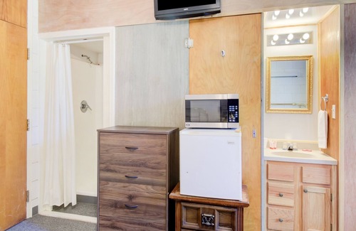 Drumright Hotel | OYO Hotel Drumright I-44 OK