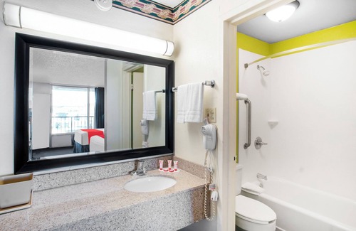Central Oklahoma City Hotel | OYO Hotel Oklahoma City South I-35 and SE 29th