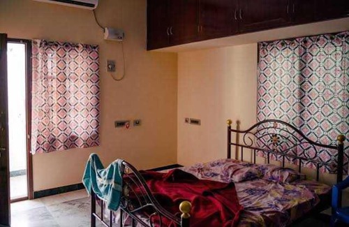 Piriyapatna Hotel | OYO Hotel Vihaan Guest House
