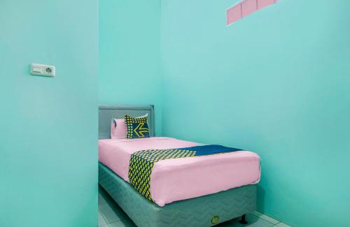 Karawang Hotel | OYO Life 1889 Mbuahpage