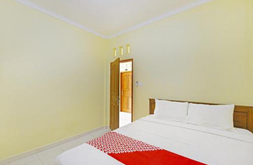 Kampial Hotel | OYO Life 90675 Ld Residence