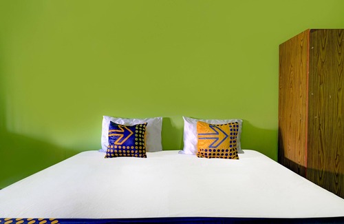 Hegarmanah Hotel | OYO Life 91116 Pelangi Residence Syariah