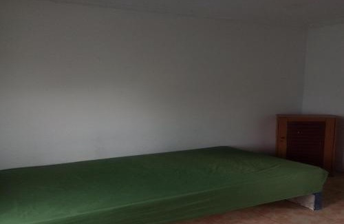 Garut Hotel | OYO Life 91339 Pondok Kost Aulia Syariah