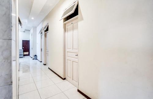 Ampel Hotel | OYO Life 91511 Ampel Residence Syariah