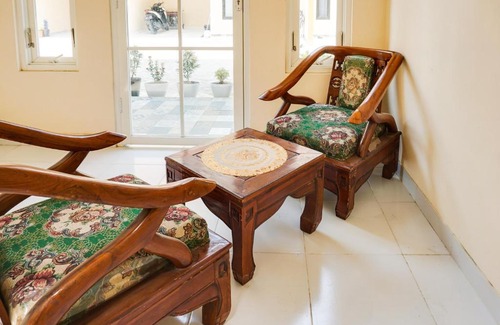 Asrikaton Hotel | OYO Life 91569 Omah Wijaya Kusuma Syariah