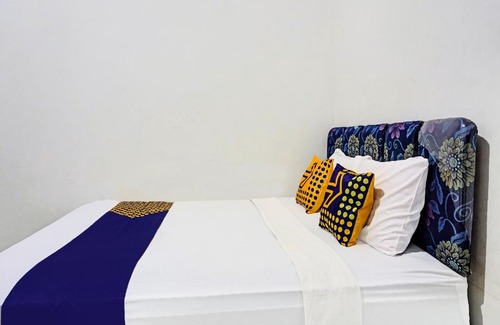 Sedati Hotel | OYO Life 91718 Kost Damai Syariah
