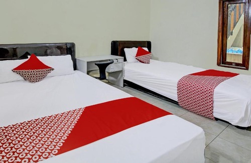 Kediri Hotel | OYO Life 92312 A+ Cozy Rooms Syariah