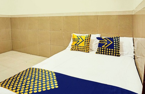 Kediri Hotel | OYO Life 92393 Namimart Syariah 1