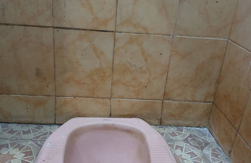 Dinoyo Hotel | OYO Life 92621 Zain Kost