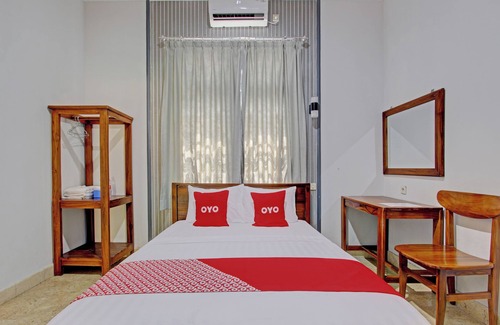 Salatiga Hotel | OYO Life 92686 Lanaya Guesthouse Syariah