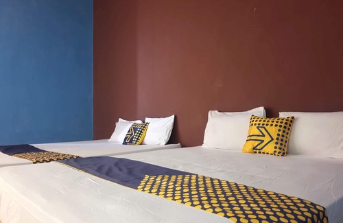 Malang Hotel | OYO Life 92842 Homestay Balearjosari