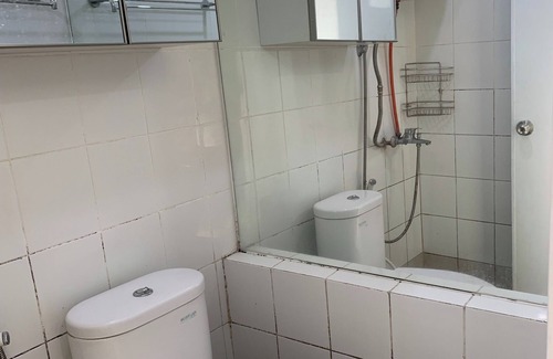 Cikarang Hotel | OYO Life 92859 Biant House