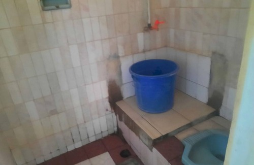 Karawang Hotel | OYO Life 93023 Kost Bulan Karawang