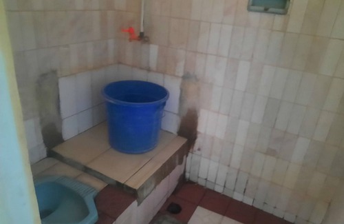 Karawang Hotel | OYO Life 93023 Kost Bulan Karawang
