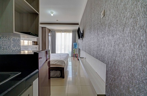 Cimahi Hotel | OYO Life 93097 Apartemen Gateway Pasteur By Kaisar Room