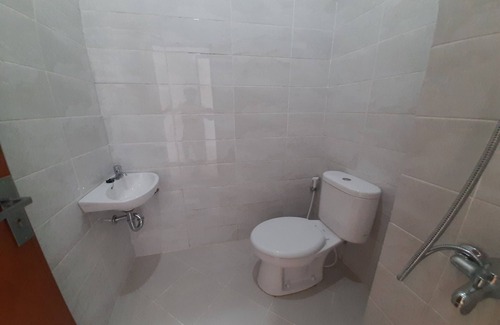 West Semarang Hotel | OYO Life 93289 Jelita Residence 2