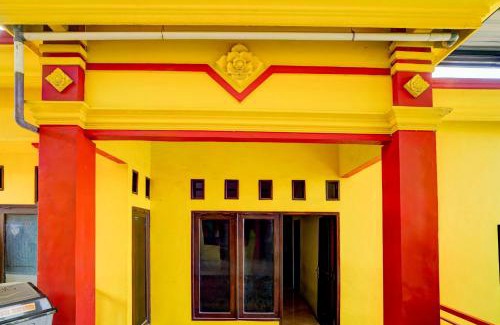 Sidoarjo Hotel | OYO Life 93300 Homestay Puri Anggrek Syariah - Wage