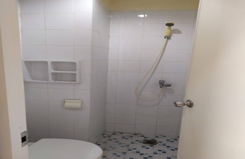 Depok Hotel | OYO Life 93383 Wisma Kencana Puteri